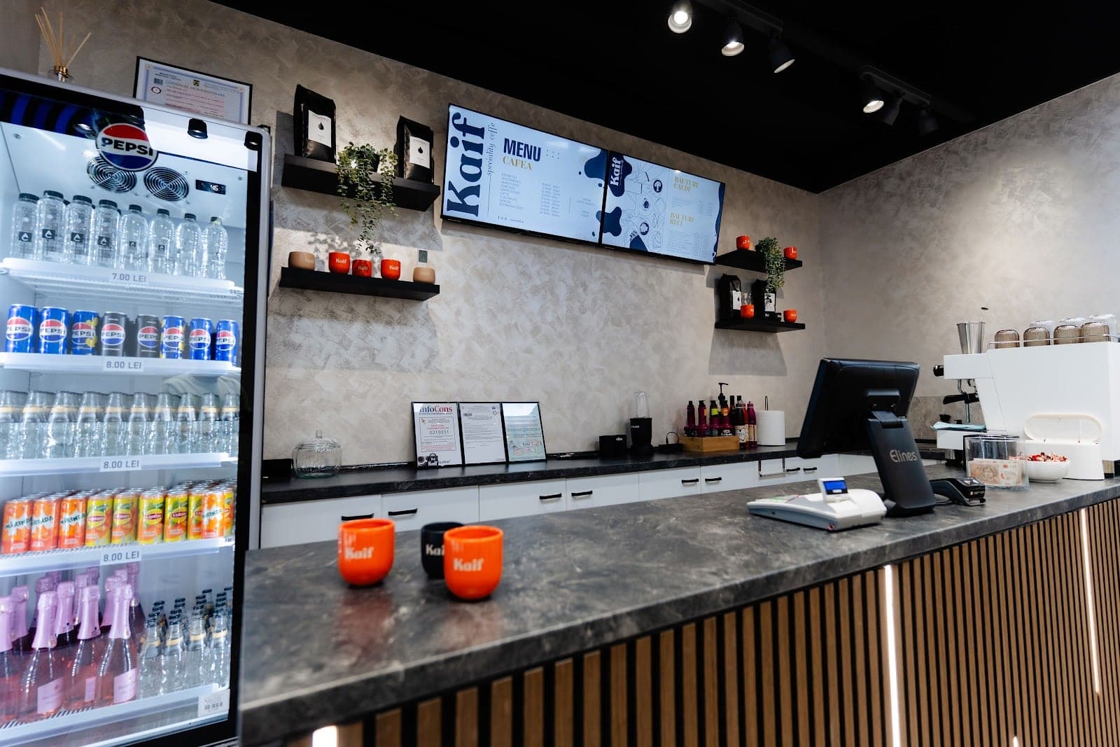 KAIF Speciality Coffee | Coffee to Go | Speciality Coffee interior