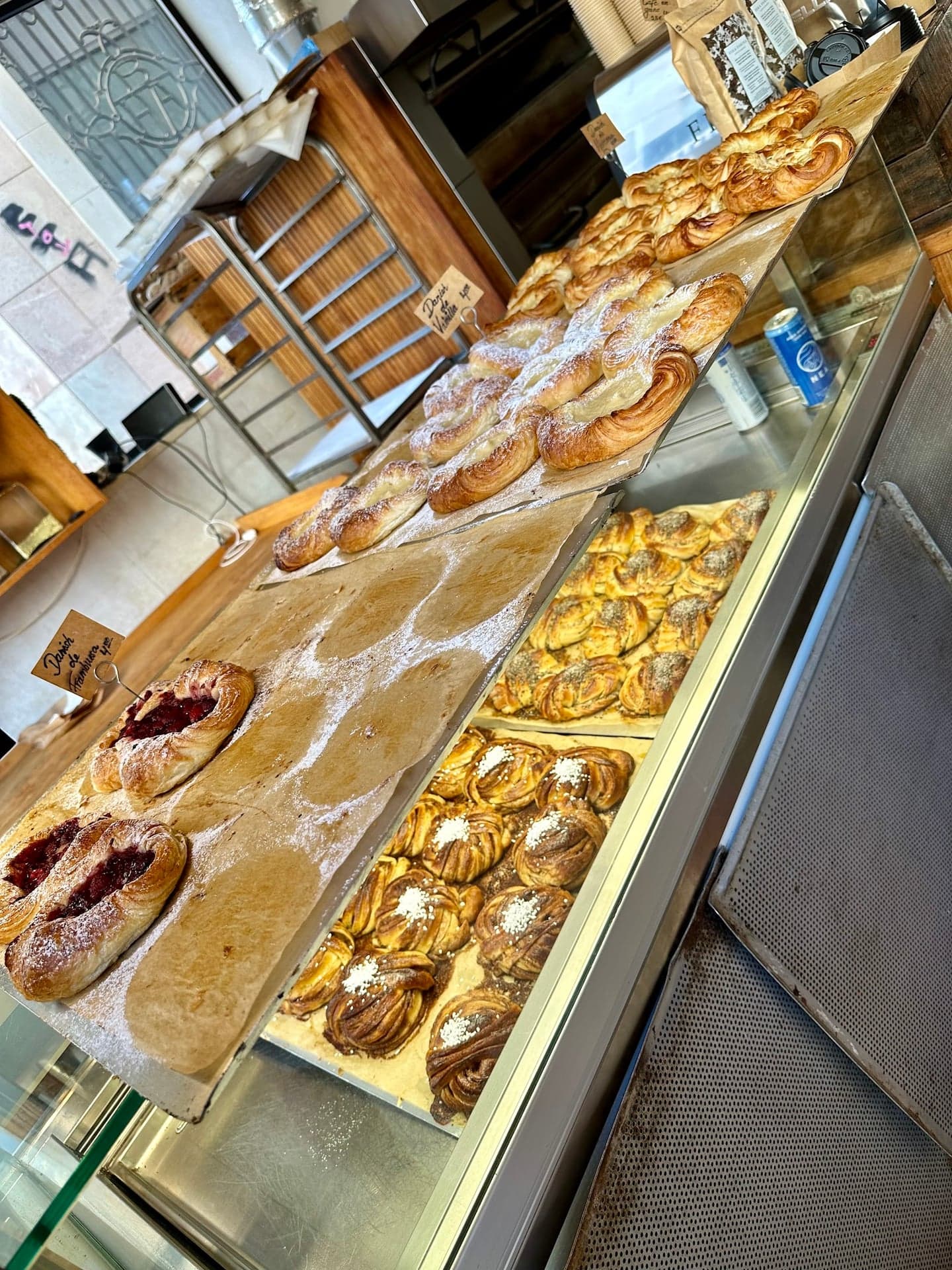 Fika Farina coffee and bakery