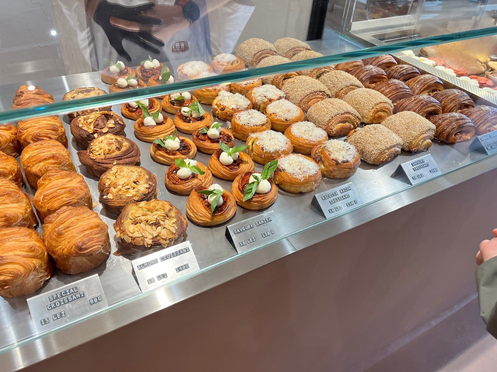 Photo of Meron Bakery (Unirii Square)