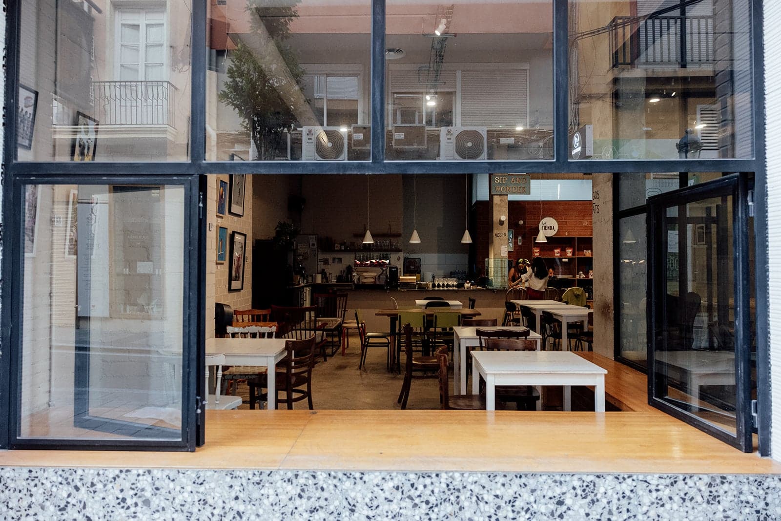 Sip and Wonder - Alicante Brunch & Wine Bar